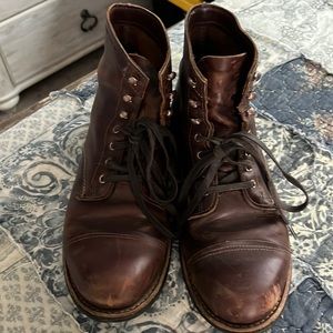 Wolverine collection men’s shoes USED